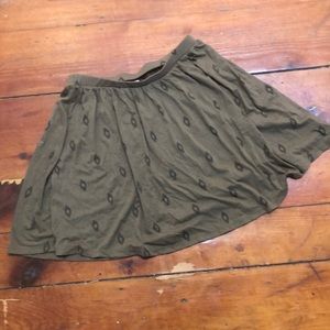 Army green pattern skater skirt